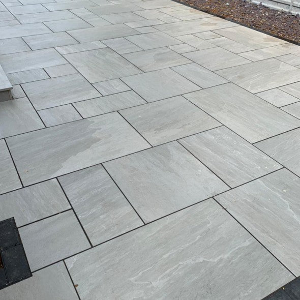 Silver Kandla Grey Porcelain Mixed Sizes x 20mm-Eclipse Fencing